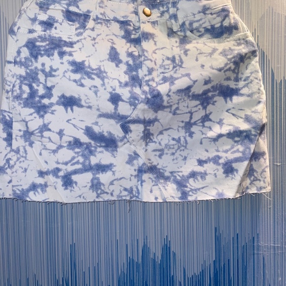 Sky High Demin Mini Skirt - Picture 3 of 5